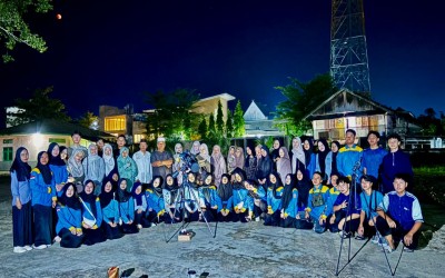 Perpaduan Ibadah dan Sains, Peserta Didik MAN 1 HST Gelar Observasi Gerhana Bulan Total