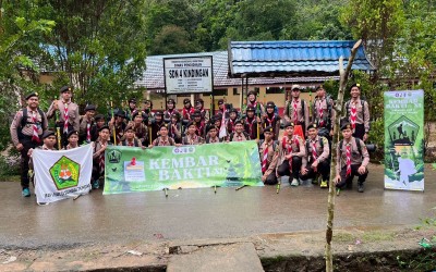Latih Mental dan Kemandirian, Pramuka MAN 1 HST Jelajahi Kecamatan Hantakan