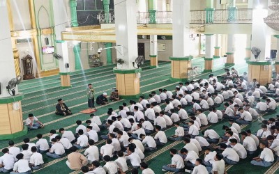 Dimurahkan Rezeki oleh Allah SWT, Pesan Ustad Arbani dalam Kegiatan Ramadhan