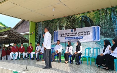 BNNK Balangan Gelar Sosialisasi Bahaya Narkoba di MAN 1 HST.