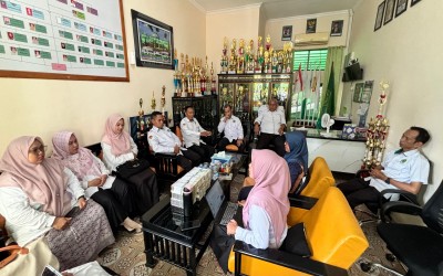 Hadapi Wawancara Penilai Internal, Tim Zona Integritas MAN 1 HST Matangkan Persiapan