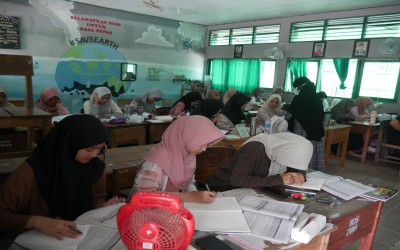 MAN 1 HST Gelar Kegiatan Belajar Tambahan untuk Peserta Didik Kelas XII Guna Persiapan TKA