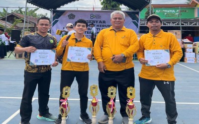 PTK dan Peserta Didik MAN 1 HST Raih Piala dan Piagam pada Jalan Sehat Kerukunan HAB Kemenag RI 2026